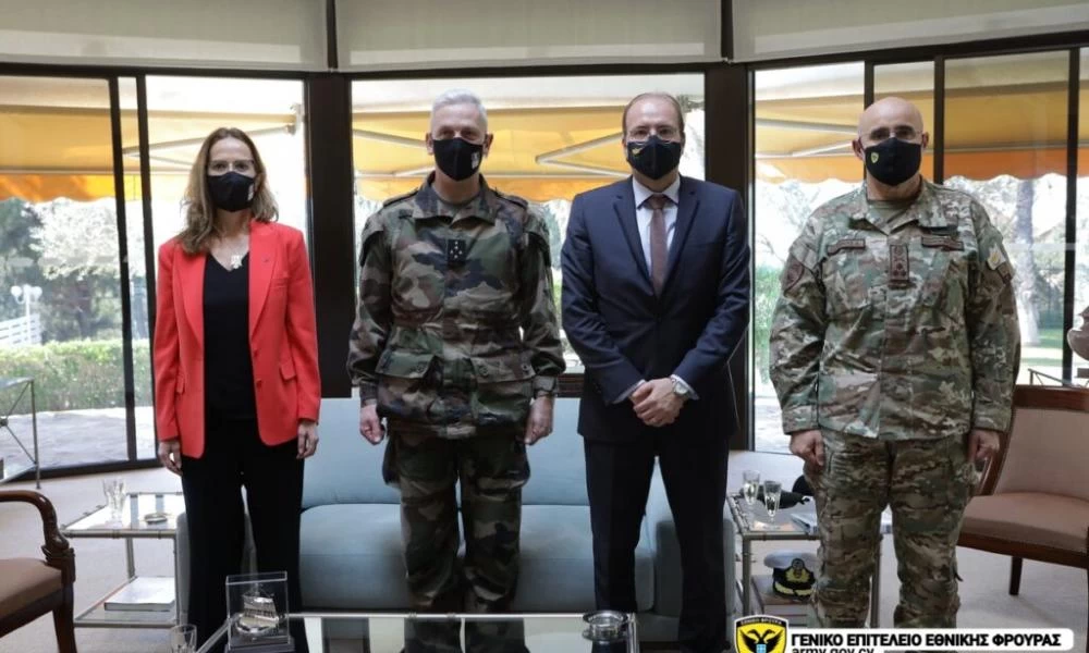 Επίσκεψη Αρχηγού των Ενόπλων Δυνάμεων της Γαλλίας στην Κύπρο-Γαλλικά Rafale πέταξαν πάνω από την Κύπρο